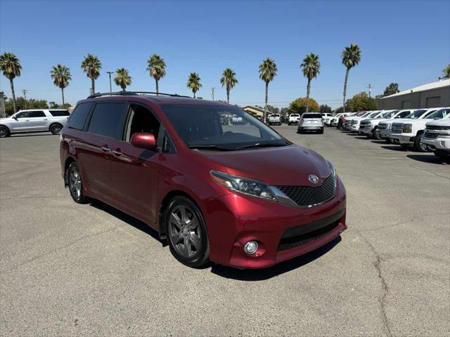 2017 toyota sienna l