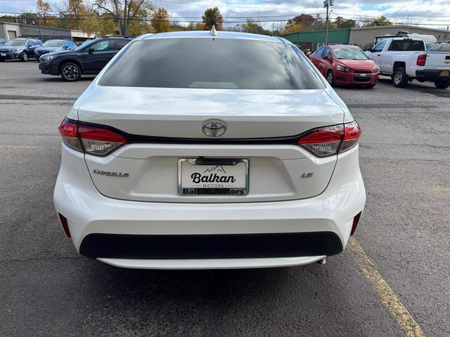2021 toyota corolla le