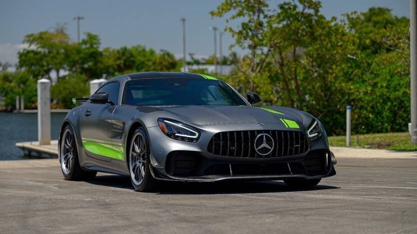 2020 mercedes-benz amg gt r