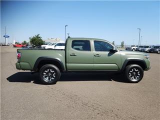 2022 Toyota Tacoma sr v6