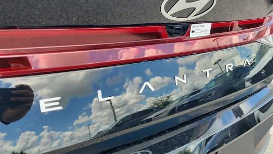 2024 Hyundai Elantra