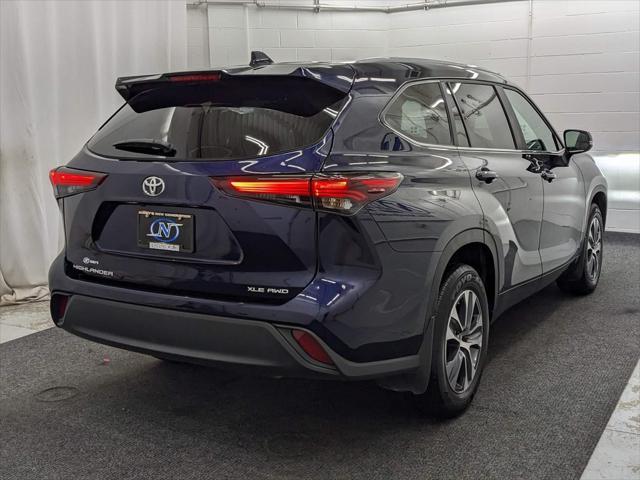 2024 toyota highlander xle