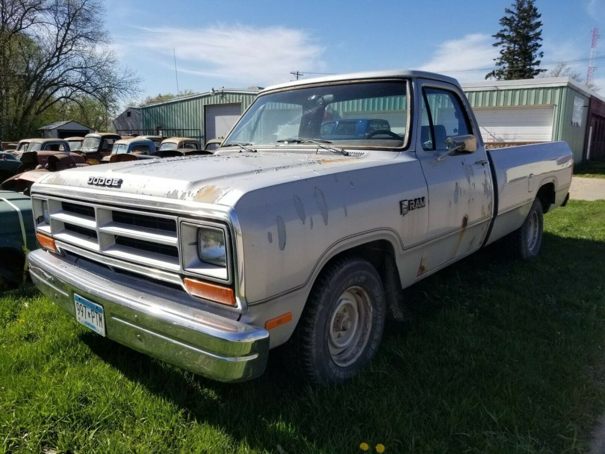 1990 dodge ram 150 pickup