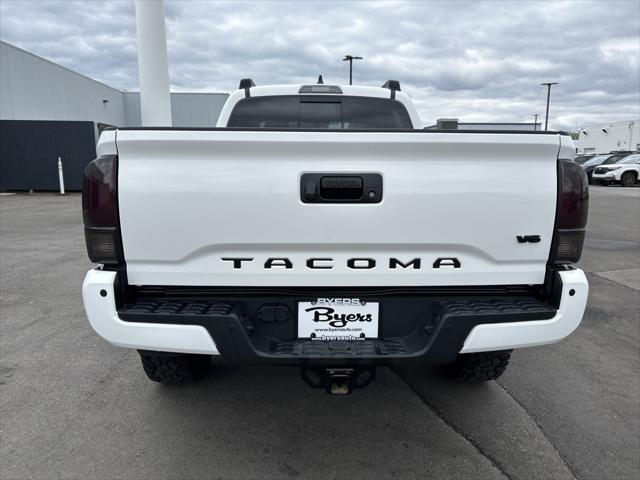 2022 toyota tacoma trd sport