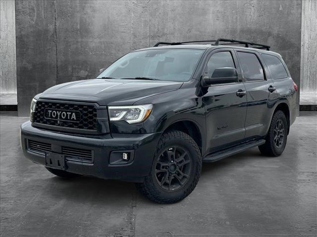 2020 toyota sequoia base