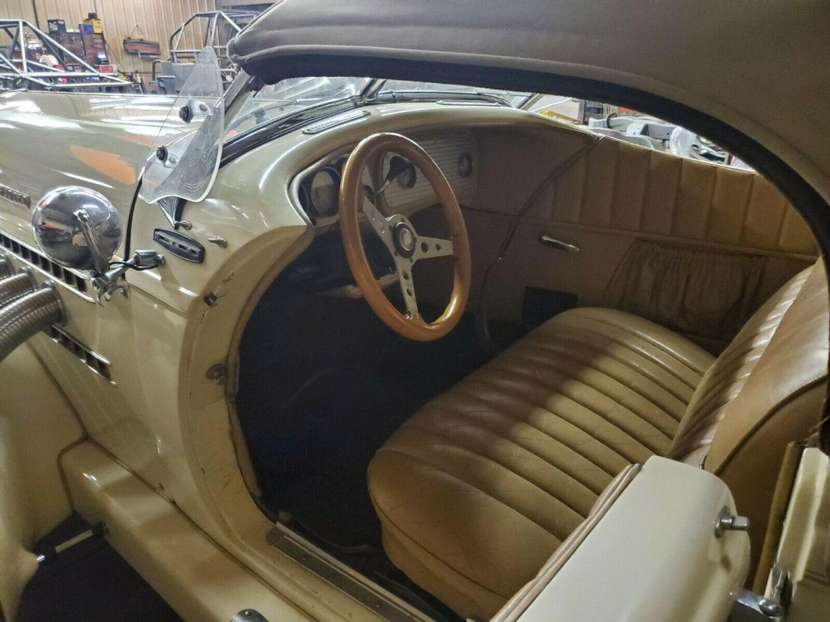 auburn boattail speedster v-8 307