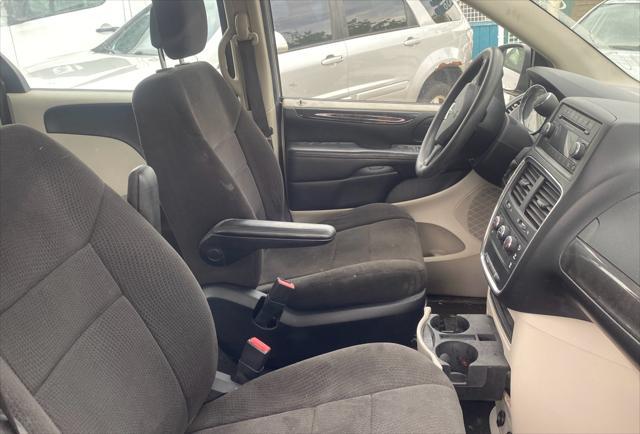 2012 dodge grand caravan se/avp