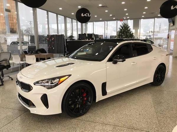 2022 kia stinger in charlotte, north carolina