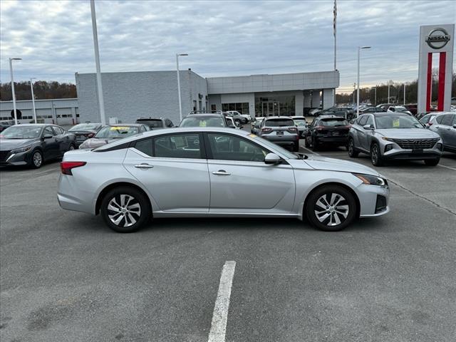 2023 nissan altima 2.5 s