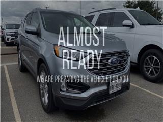 2020 Ford Edge titanium