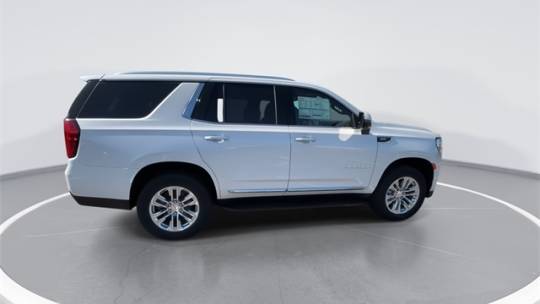 2024 GMC Yukon