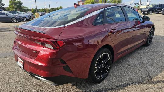 2022 Kia K5