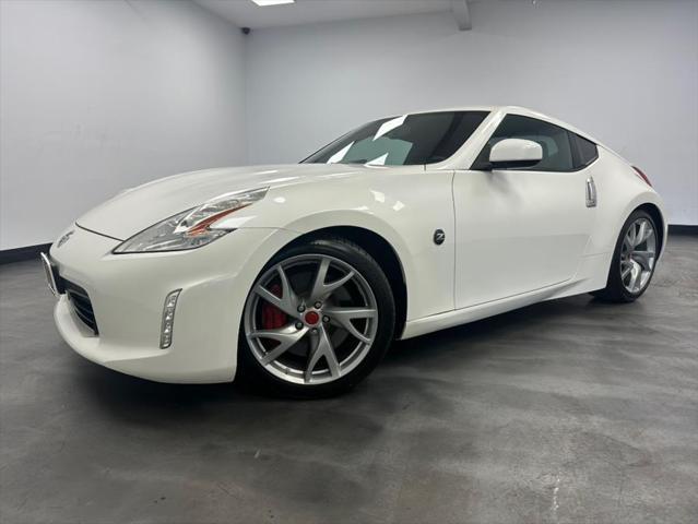 2015 nissan 370z sport tech