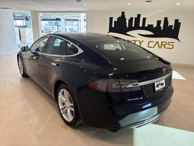 2013 tesla model s base