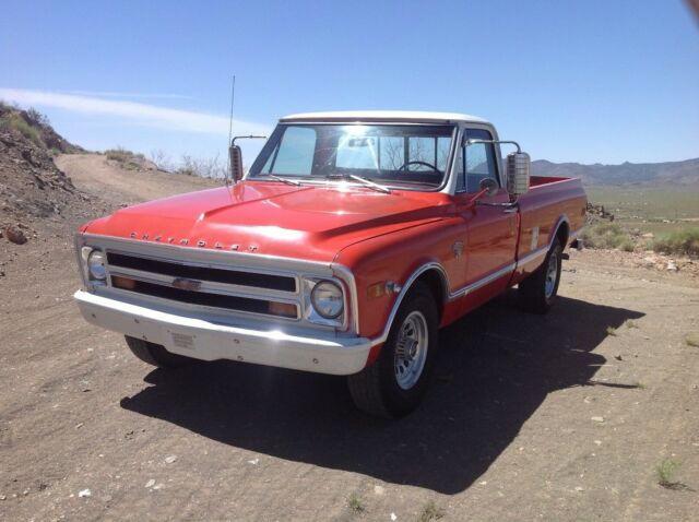 1968 chevy c20 with beautiful petina