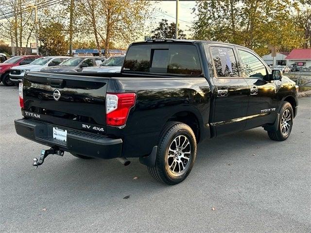 2020 nissan titan sv