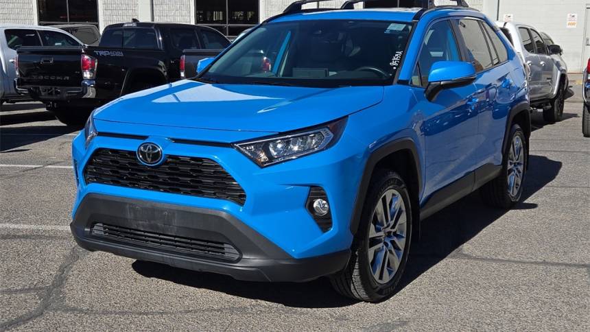 2021 toyota rav4 xle premium