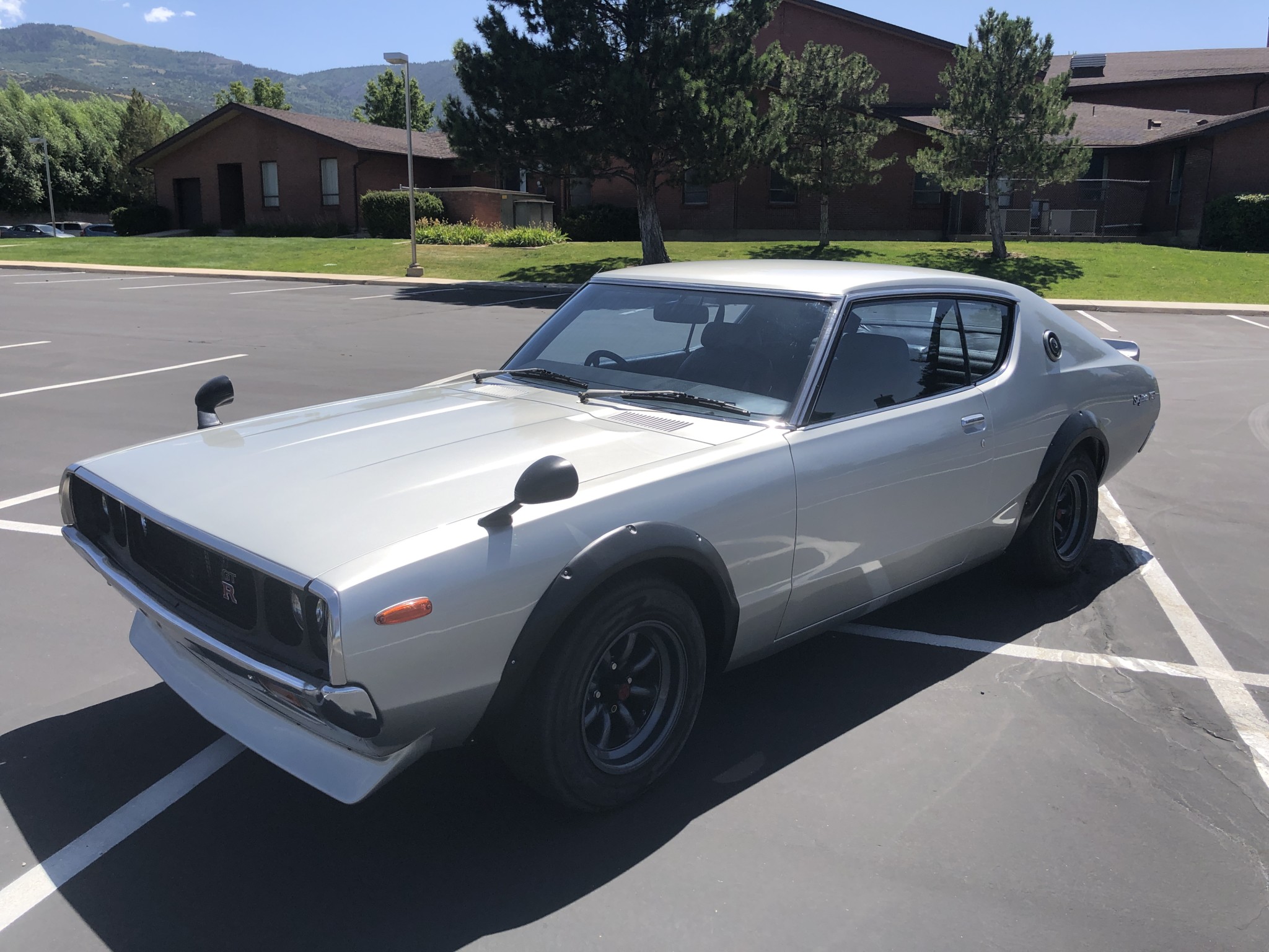 1977 nissan skyline gt2000