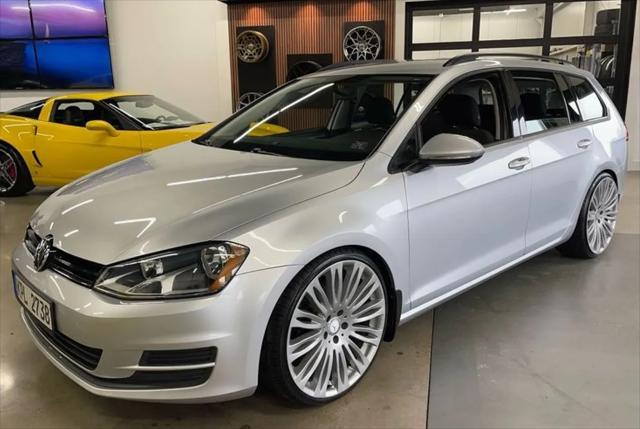 2016 volkswagen golf sportwagen tsi s 4-door