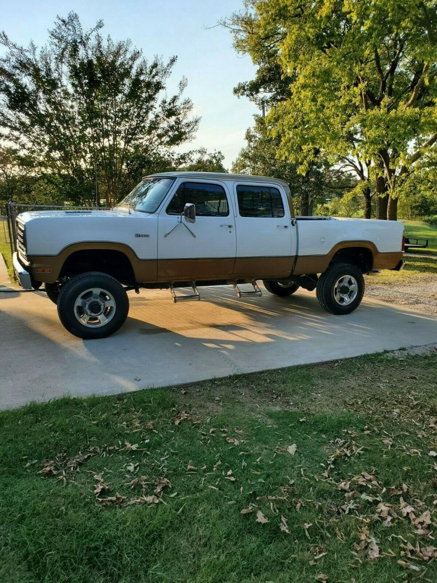 1974 dodge w200 4wd crew cab pickup truck