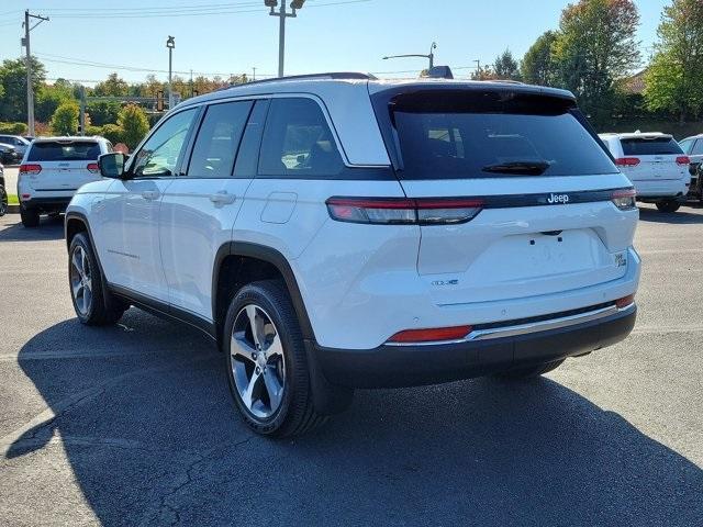 2023 jeep grand cherokee 4xe base