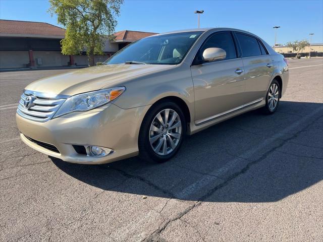 2012 toyota avalon limited