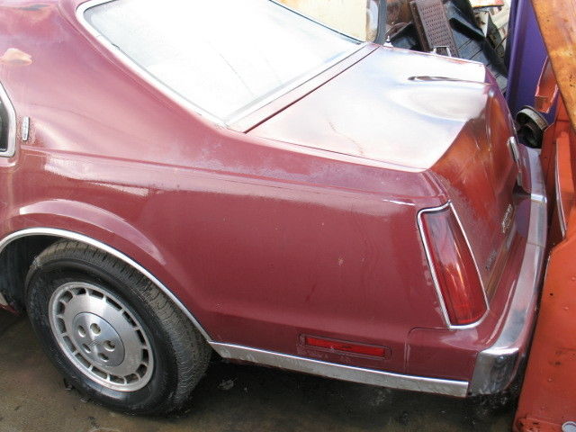 1984 lincoln mark vii base sedan 2-door 2.4l