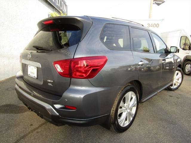 2018 nissan pathfinder sl