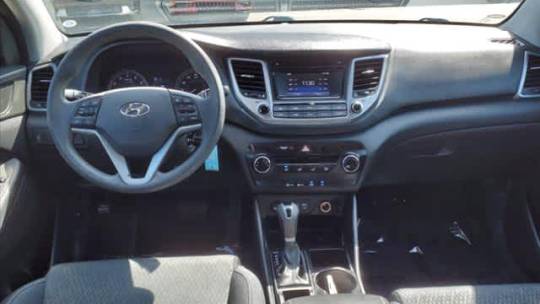 2017 hyundai tucson se