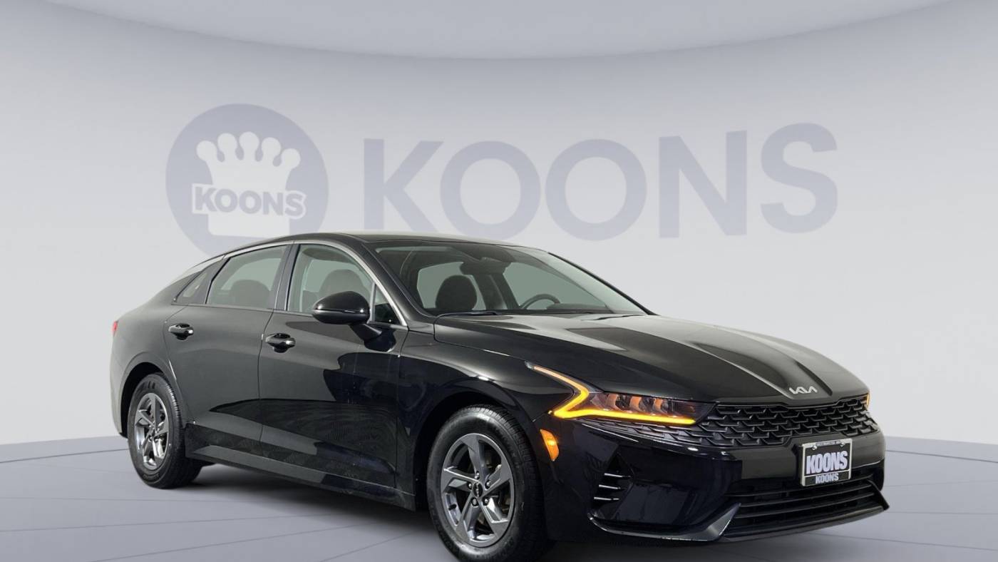 2022 kia k5 lxs