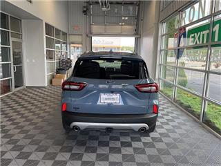 2023 Ford Escape base