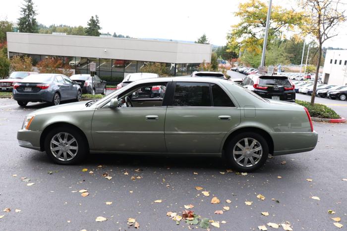 used 2007 cadillac dts bellevue, wa 98006 for sale in bellevue, washington