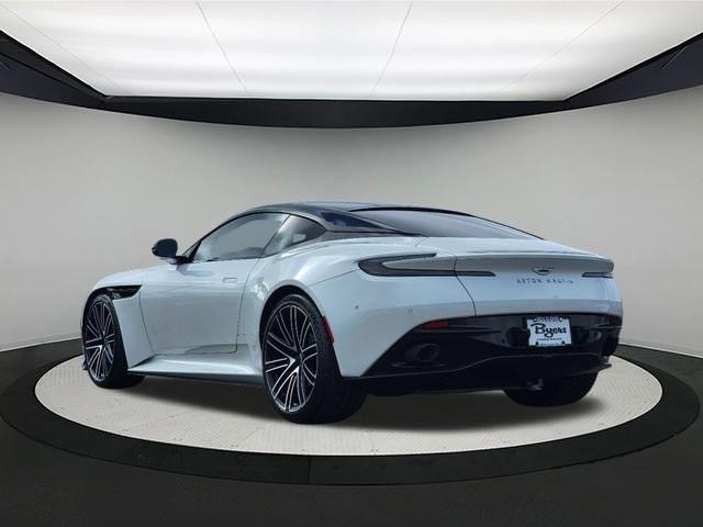 2024 aston martin db12 base