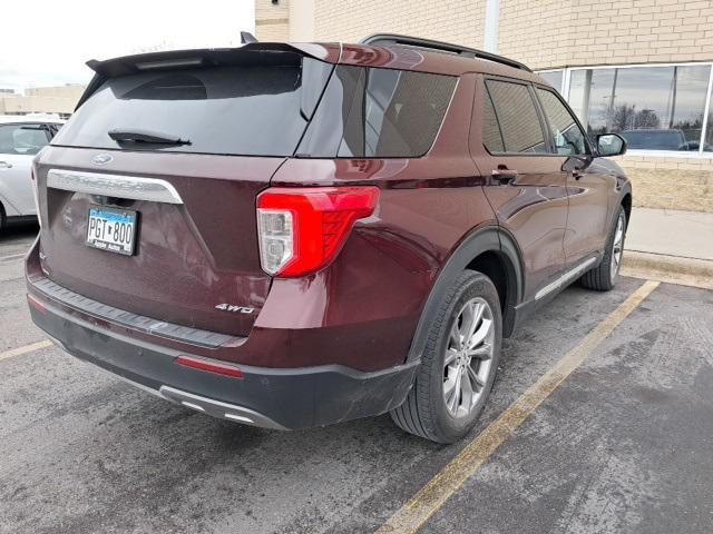 2022 ford explorer xlt