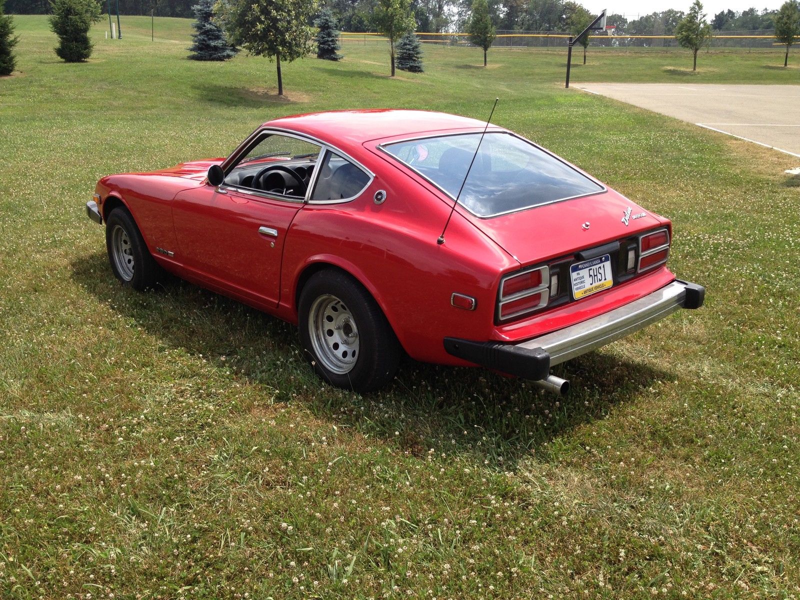 1977 nissan 280z base coupe 2-door 2.8l