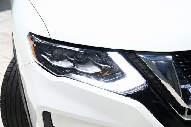 2017 nissan rogue sl