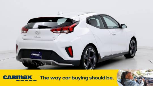 2019 Hyundai Veloster