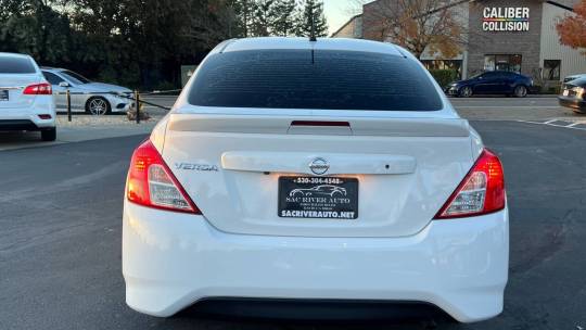 2019 Nissan Versa