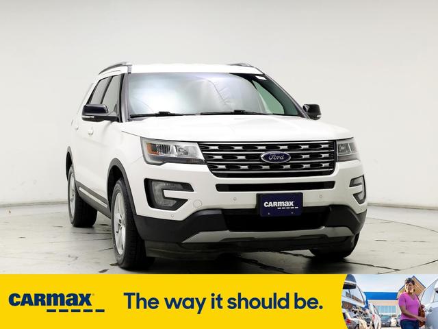 2017 ford explorer xlt