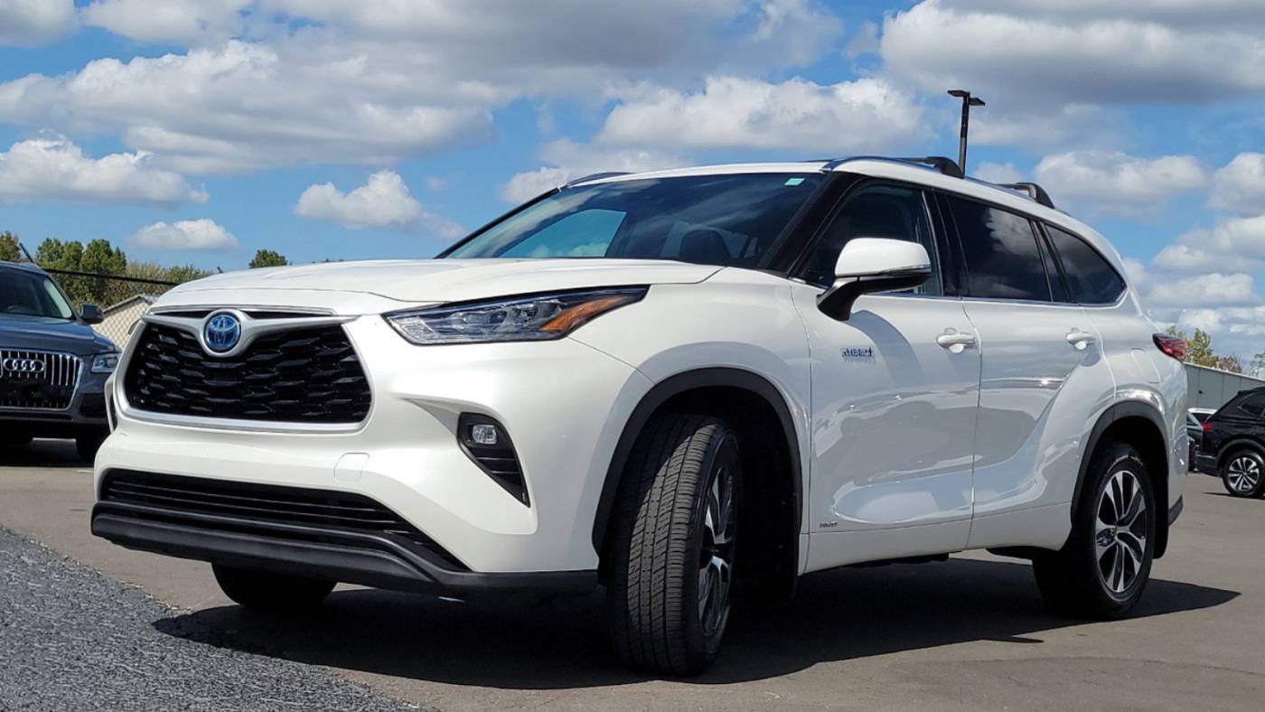 2020 toyota highlander hybrid xle