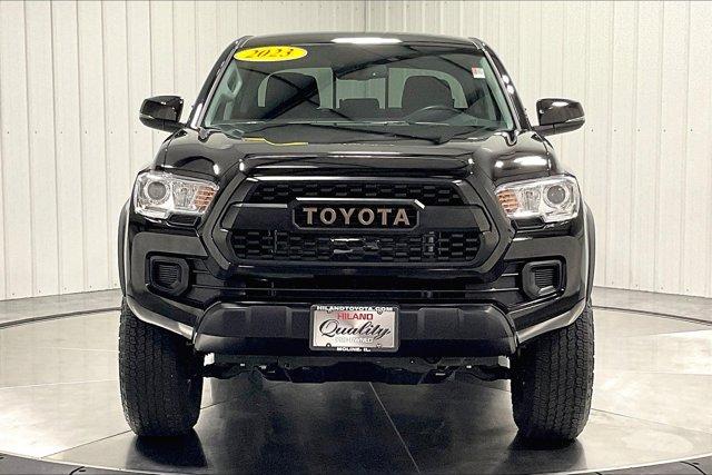 2023 toyota tacoma base