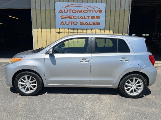 2010 scion xd