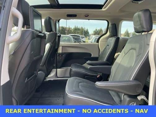 2023 chrysler pacifica limited all-wheel drive passenger van in grandville, michigan