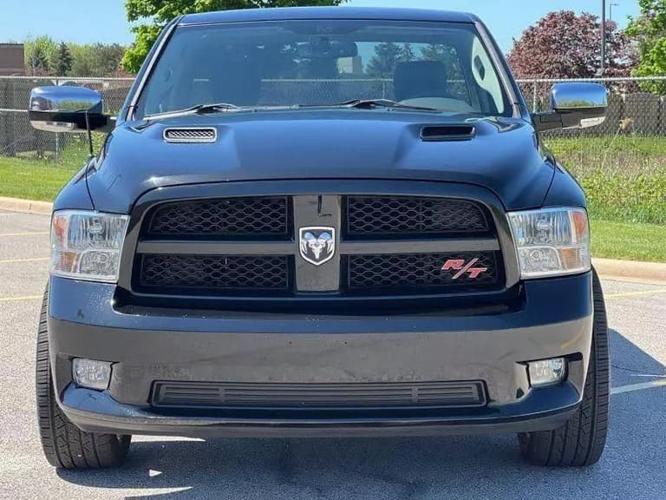 2012 ram 1500 regular cab r/t pickup 2d 6 1/3 ft in kirtland hills, ohio