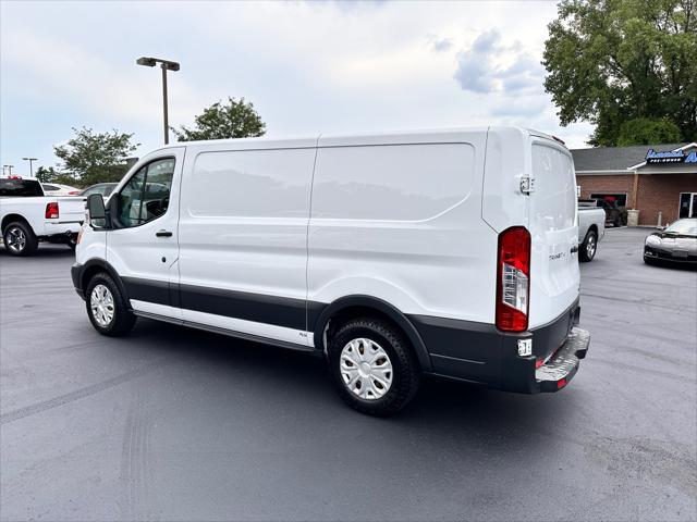 2018 ford transit-150 base