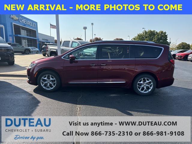 2018 chrysler pacifica touring-l