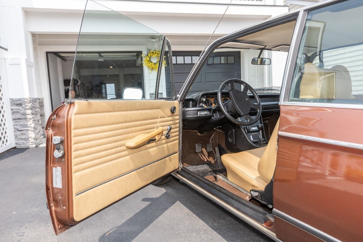 1974 bmw 2002 base 2.0l