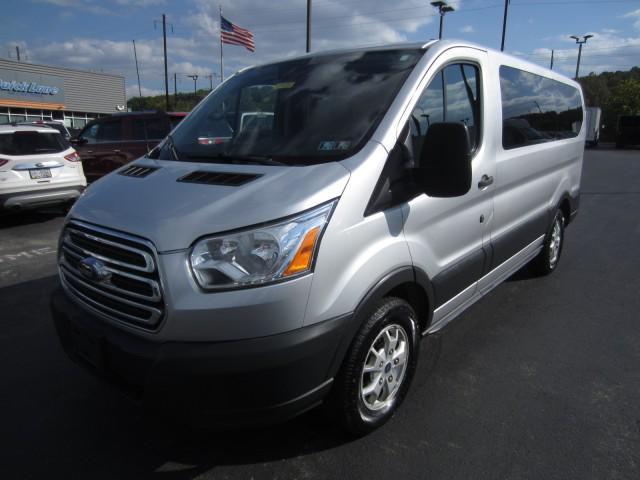 2016 ford transit-150 xlt