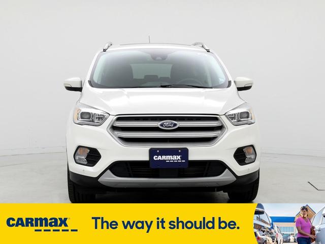 2019 ford escape titanium