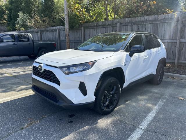2021 toyota rav4 le